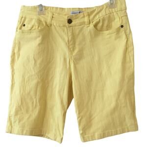 Caribbean Joe & Company Petite Size 10 Yellow Stretchy Shorts